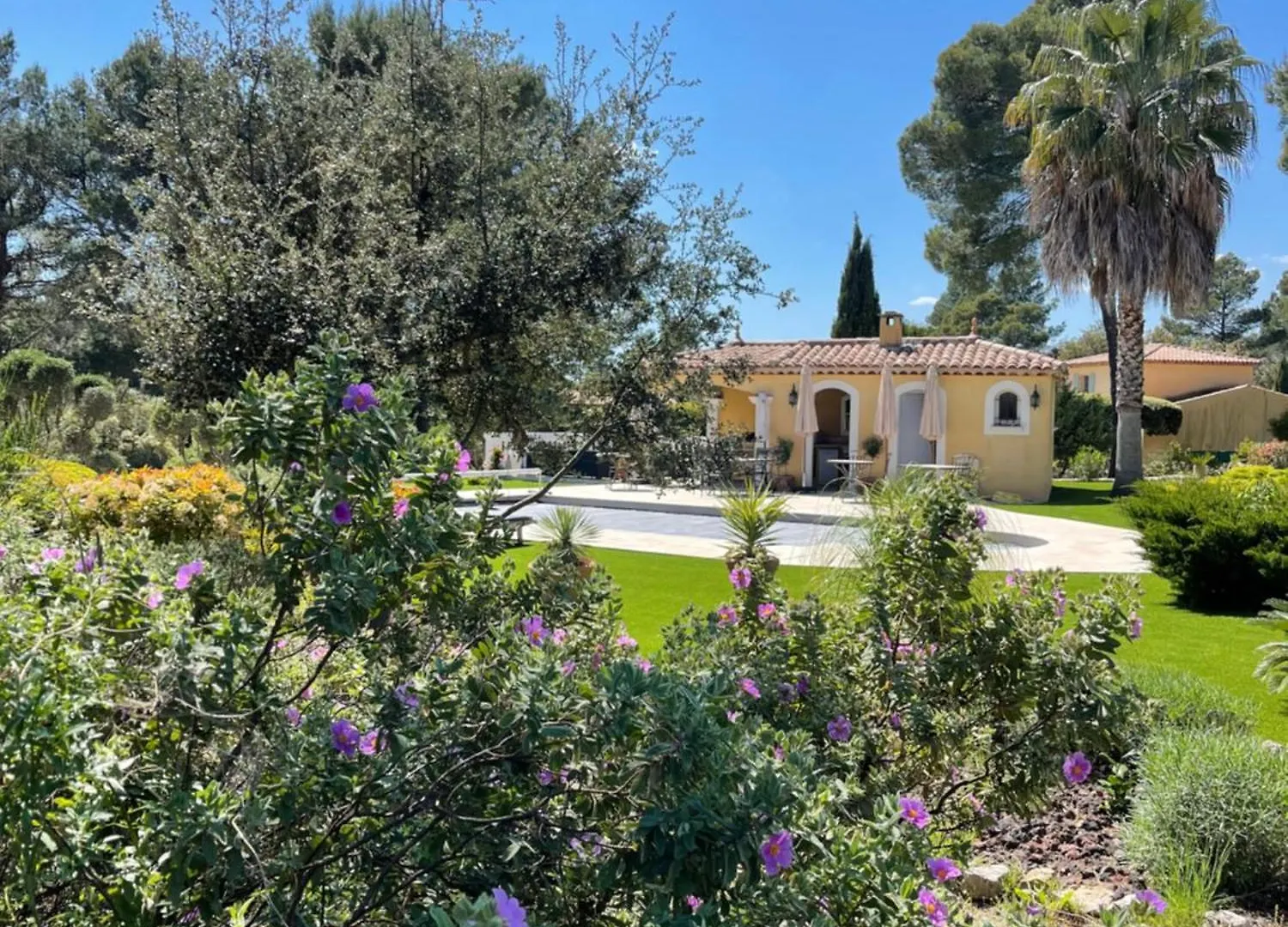 Oda ve Kahvaltı Villa Taradis Taradeau Fransa